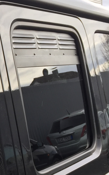 Lüftungsgitter Seitenfenster Mercedes-Benz G-Klasse ab 2018